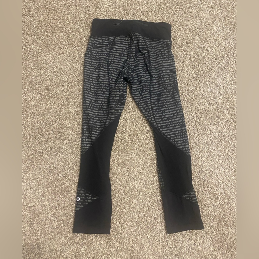 Lululemon leggings size 2